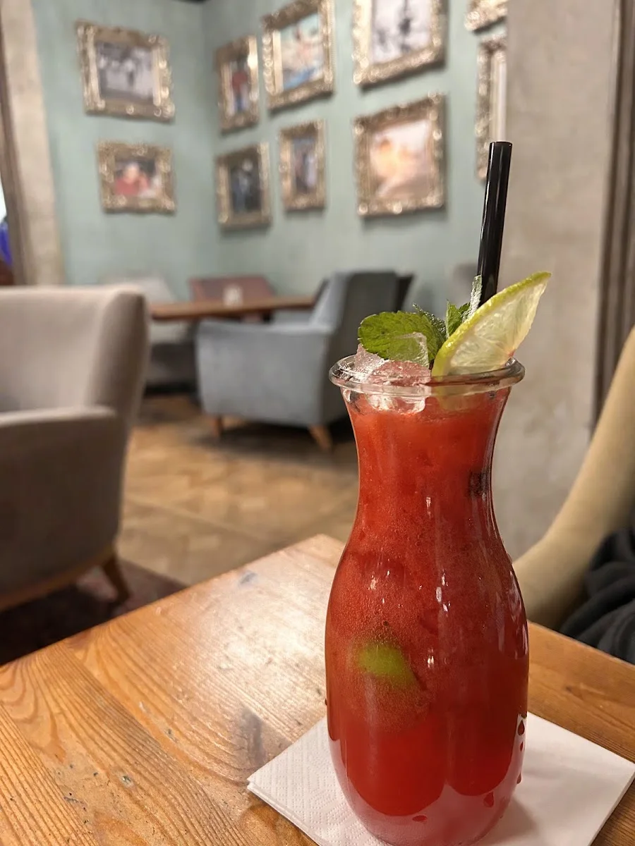 Supreme Burger Grill & Bar – Saft in Berlin