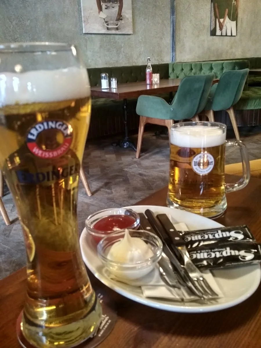 Supreme Burger Grill & Bar – Bier in Berlin