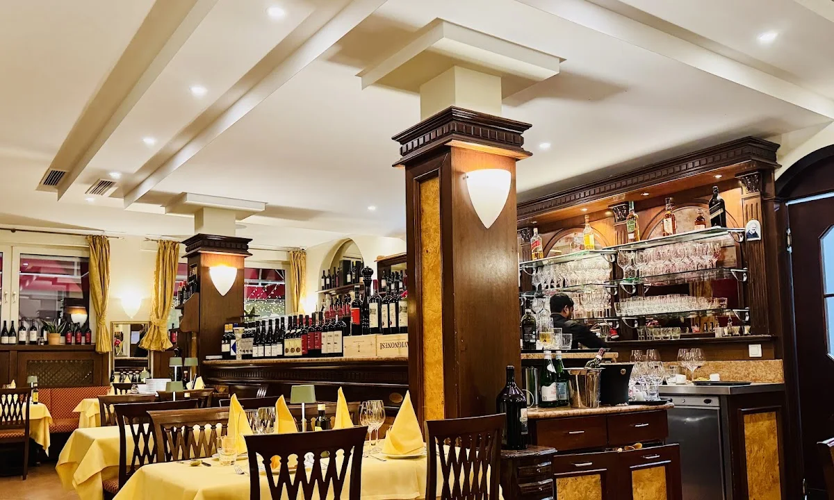 Ristorante Fontana di Trevi Frankfurt – Atmosphäre in Frankfurt am Main, Hessen