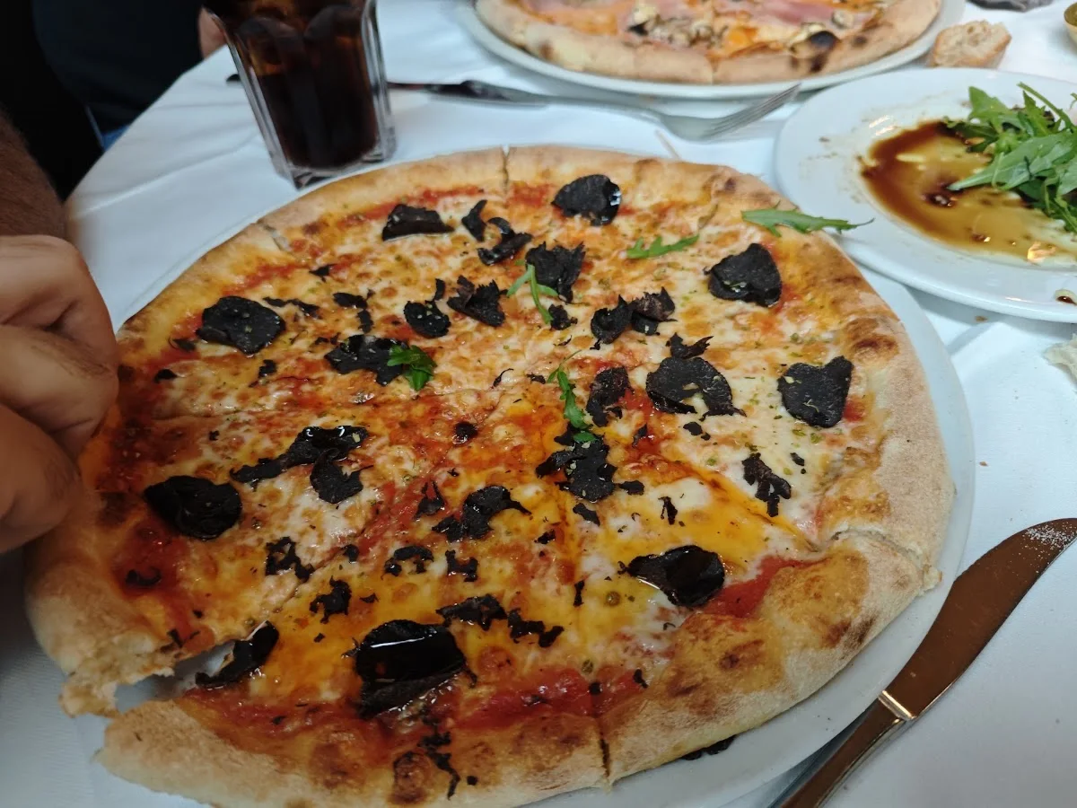 ROMERO – Pizza in Berlin