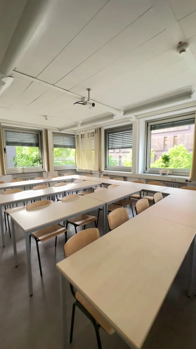 Deutsch Aktiv Sprachinstitut – Videolar in Dortmund, Nordrhein-Westfalen