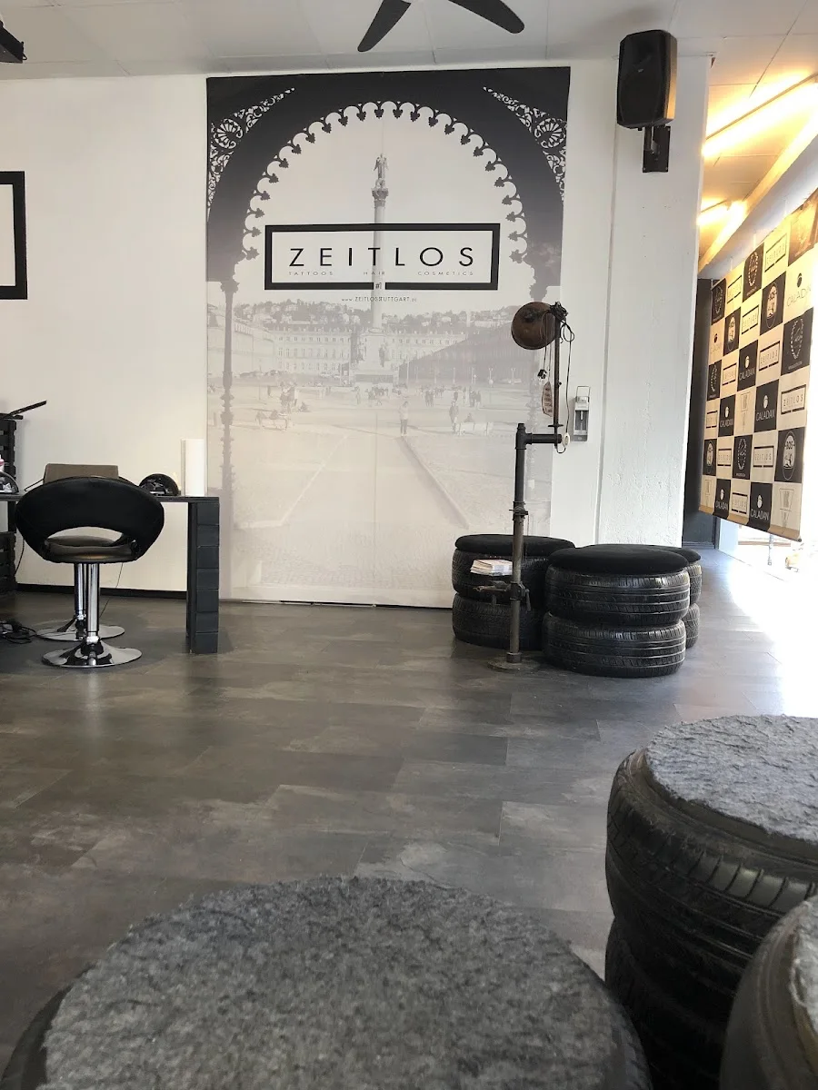 Zeitlos#1 Tattoo, Kosmetik & Friseur Salon | Stuttgart – Innenansichten in Stuttgart Stuttgart-Süd, Baden-Württemberg