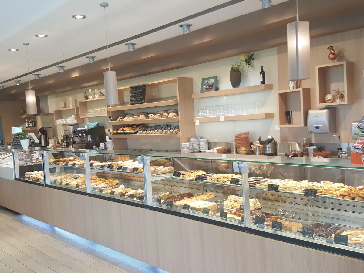 Vinhoteca Centro Café – Vitrine in Rommerskirchen, Nordrhein-Westfalen