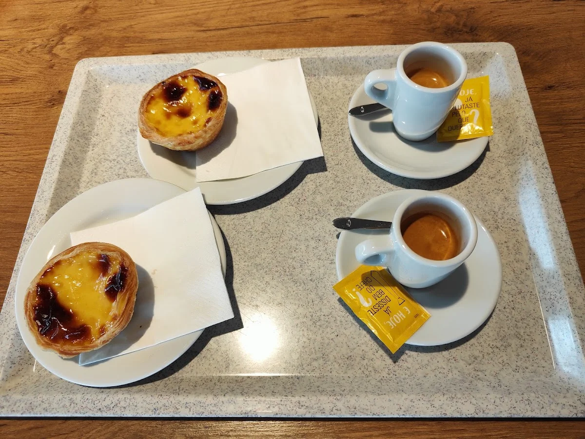 Vinhoteca Centro Café – Kuchen in Rommerskirchen, Nordrhein-Westfalen