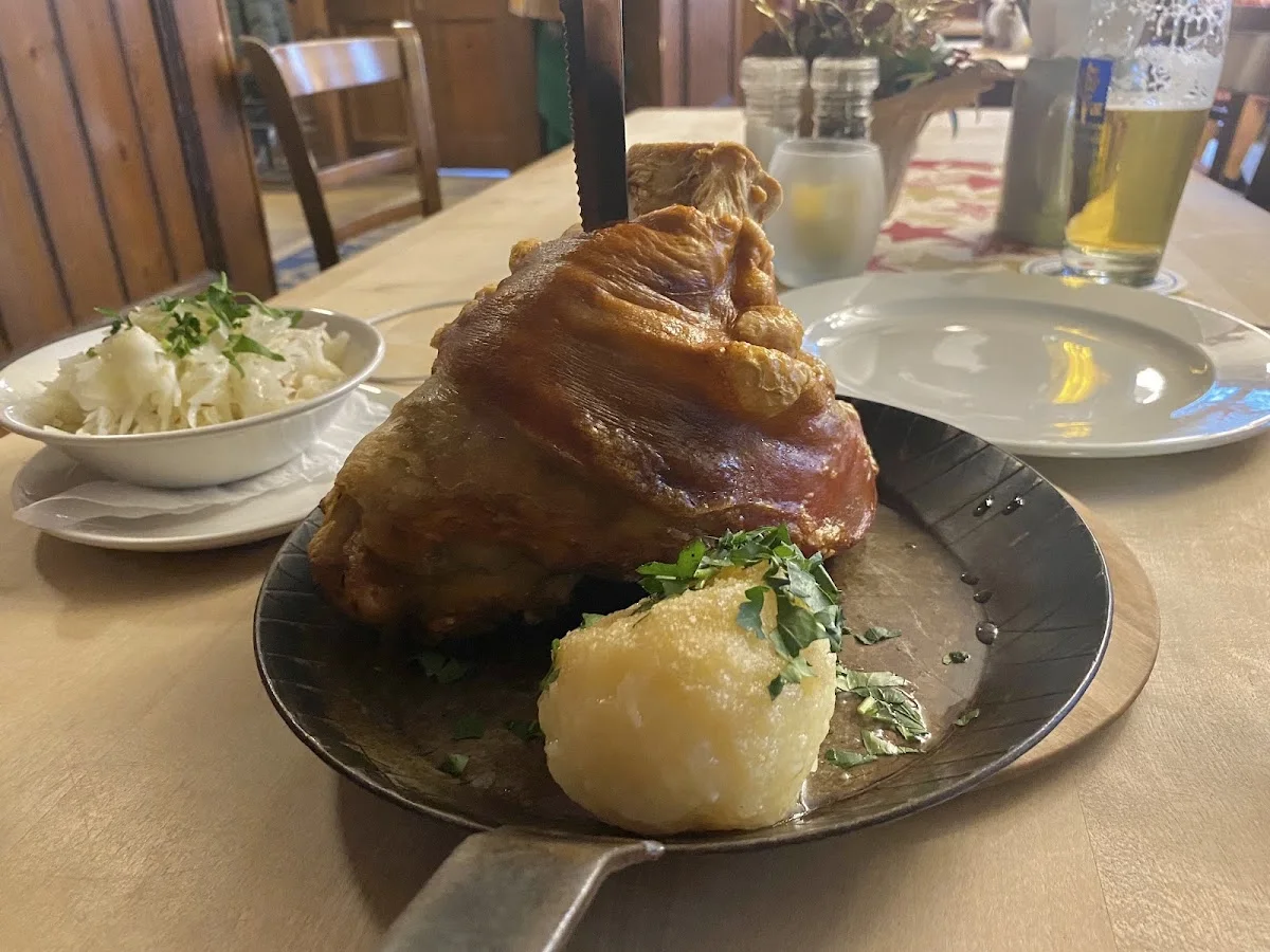 Echardinger Einkehr – Sauerkraut in München, Bayern