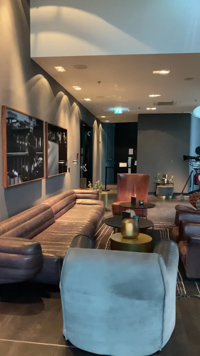 Rooftop One Bar Berlin-Upper West – Bar in Berlin