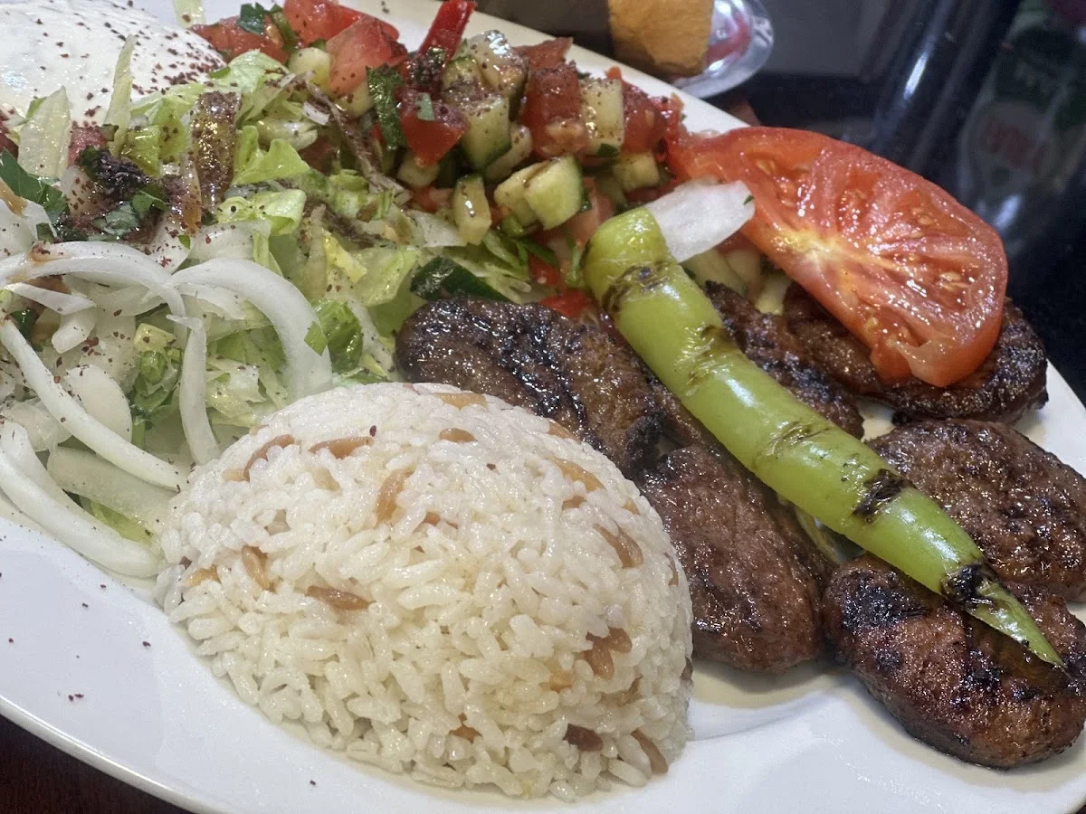 Köfteci Tuncay Stuttgart – Kebab in Stuttgart Zuffenhausen, Baden-Württemberg