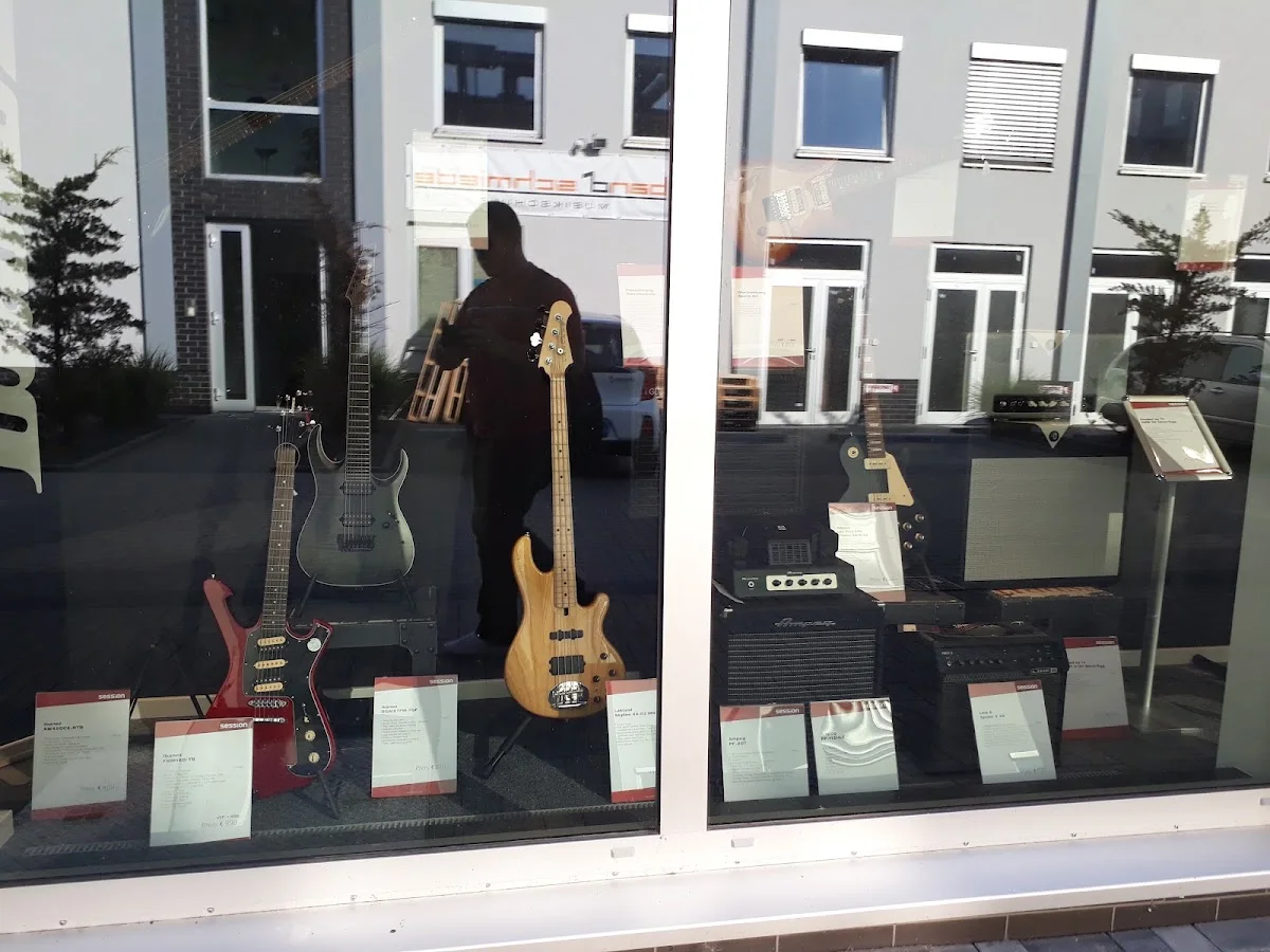 session - Das Musikhaus - Frankfurt – Saiteninstrument in Frankfurt am Main, Hessen