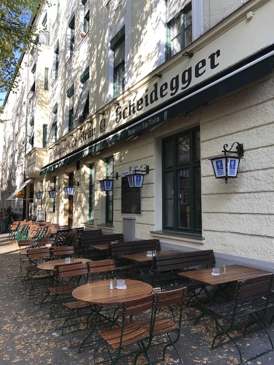 Gaststätte Scheidegger – Atmosphäre in München, Bayern