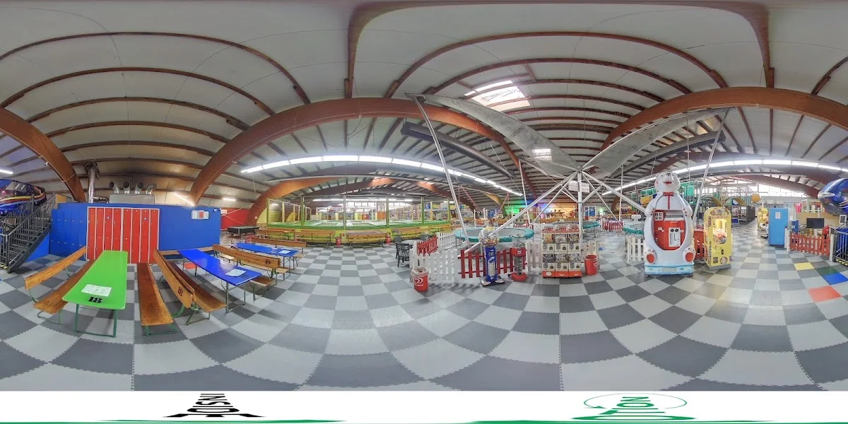 Pippolino Kinderspielpark – Street View & 360°-Fotos in Kerpen, Nordrhein-Westfalen