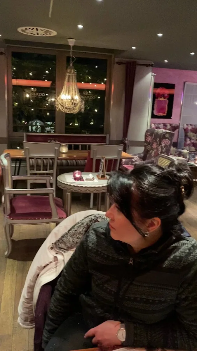 Cafe Leonardo Mülheim – Café in Mülheim an der Ruhr, Nordrhein-Westfalen
