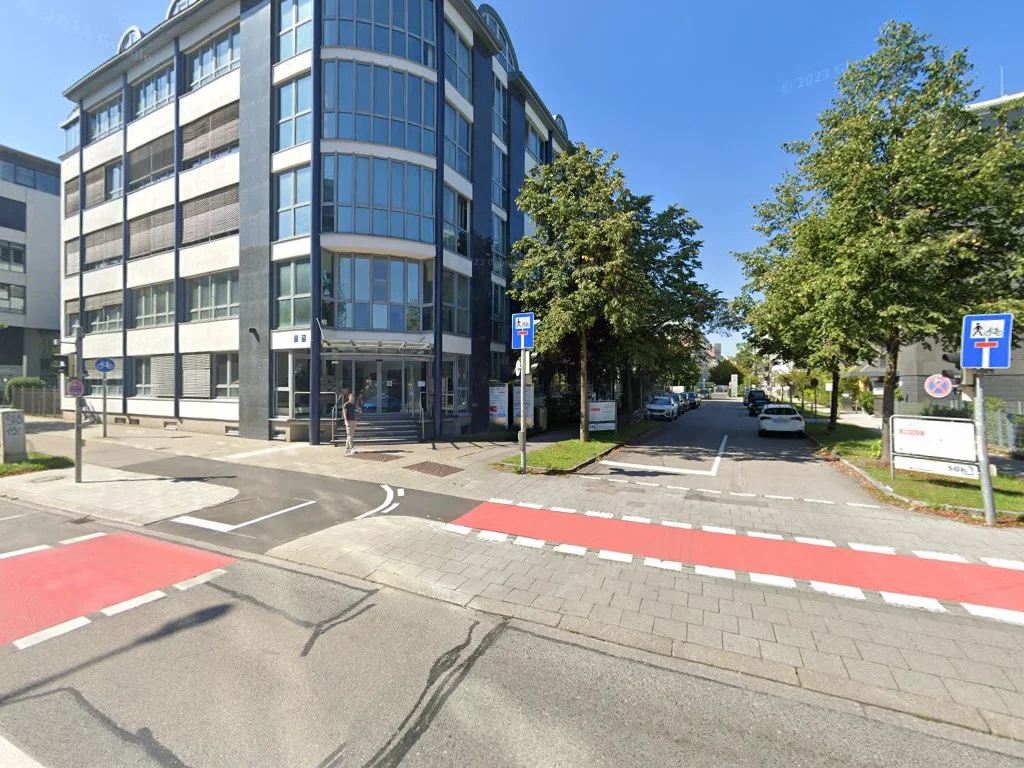 Parken und Fliegen – Street View & 360°-Fotos in München, Bayern