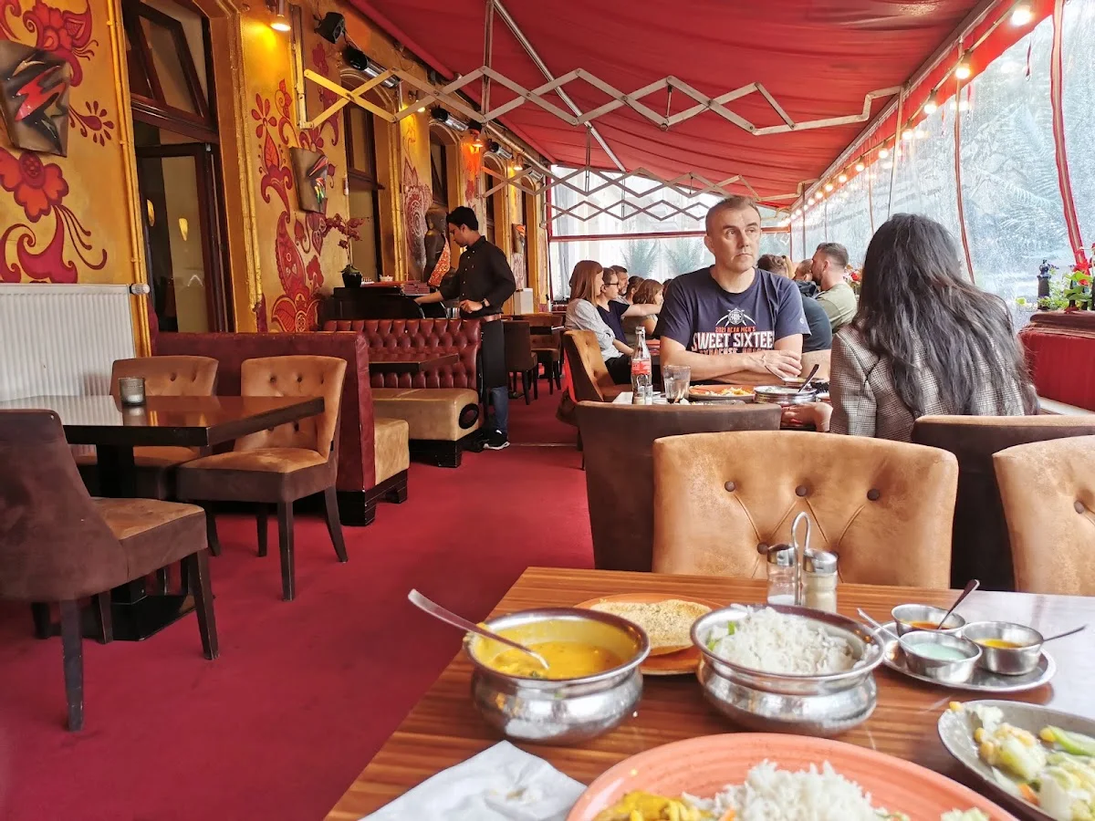 Aaina | Tempelhof – Essen und Trinken in Berlin