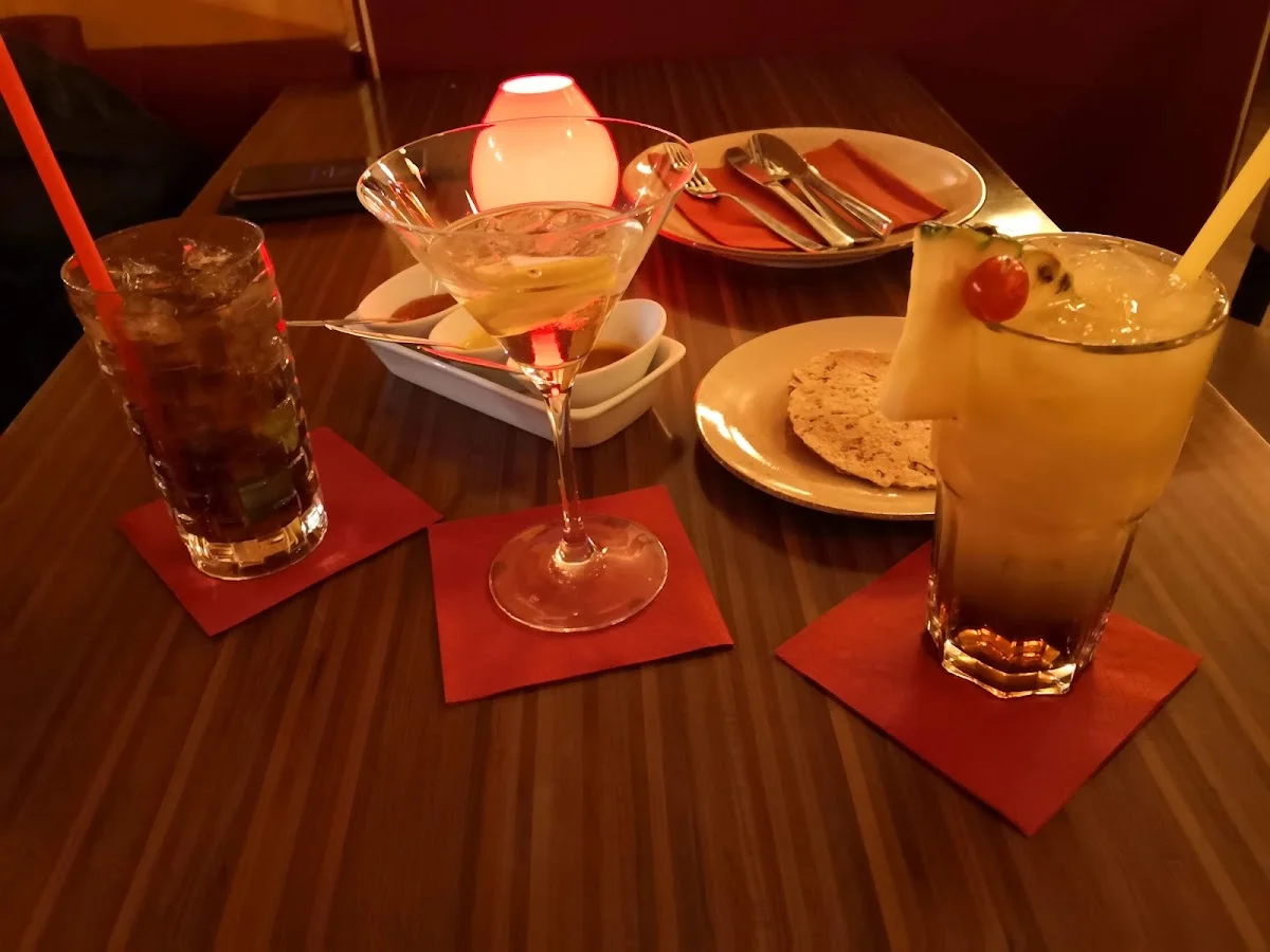 Aaina | Tempelhof – Mai Tai in Berlin