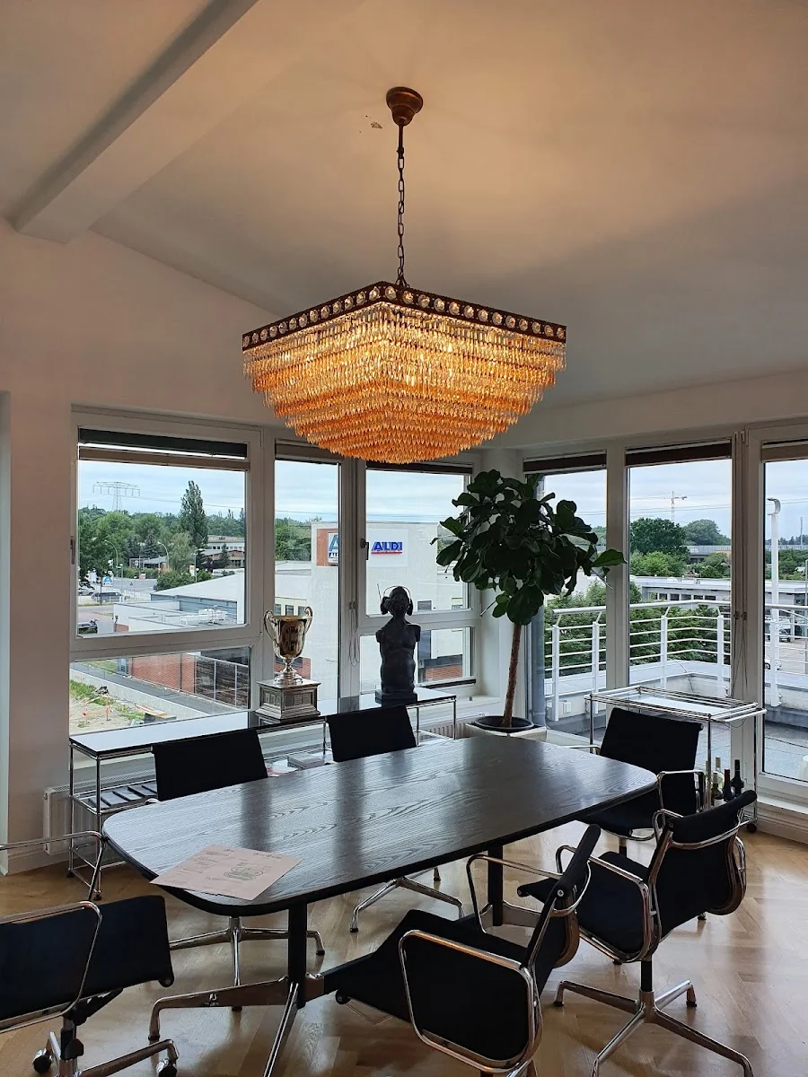 Kristall Kultur Kronleuchter Antik Lampen Produktion Reinigung Restauration Berlin – Sahibinin seçtikleri in Berlin
