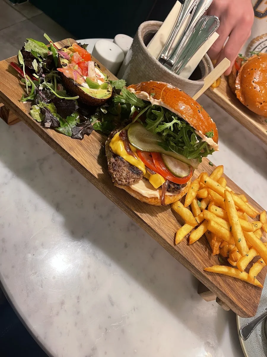 Avocateur – Veggie-Burger in Frankfurt am Main, Hessen
