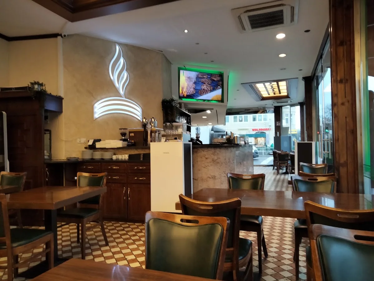Saray – Atmosphäre in Berlin