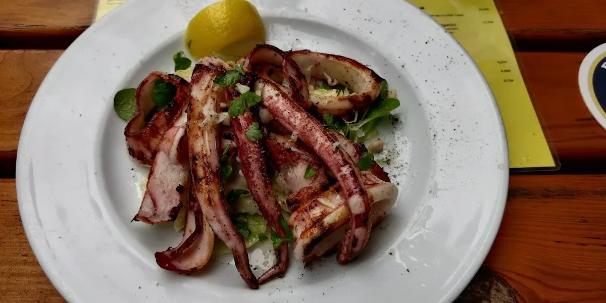 Treffpunkt am See – Pulpo in Stuttgart, Baden-Württemberg
