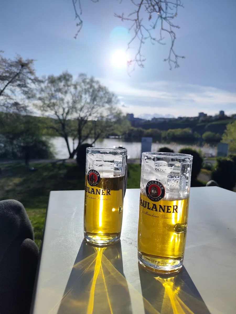 Treffpunkt am See – Bier in Stuttgart, Baden-Württemberg
