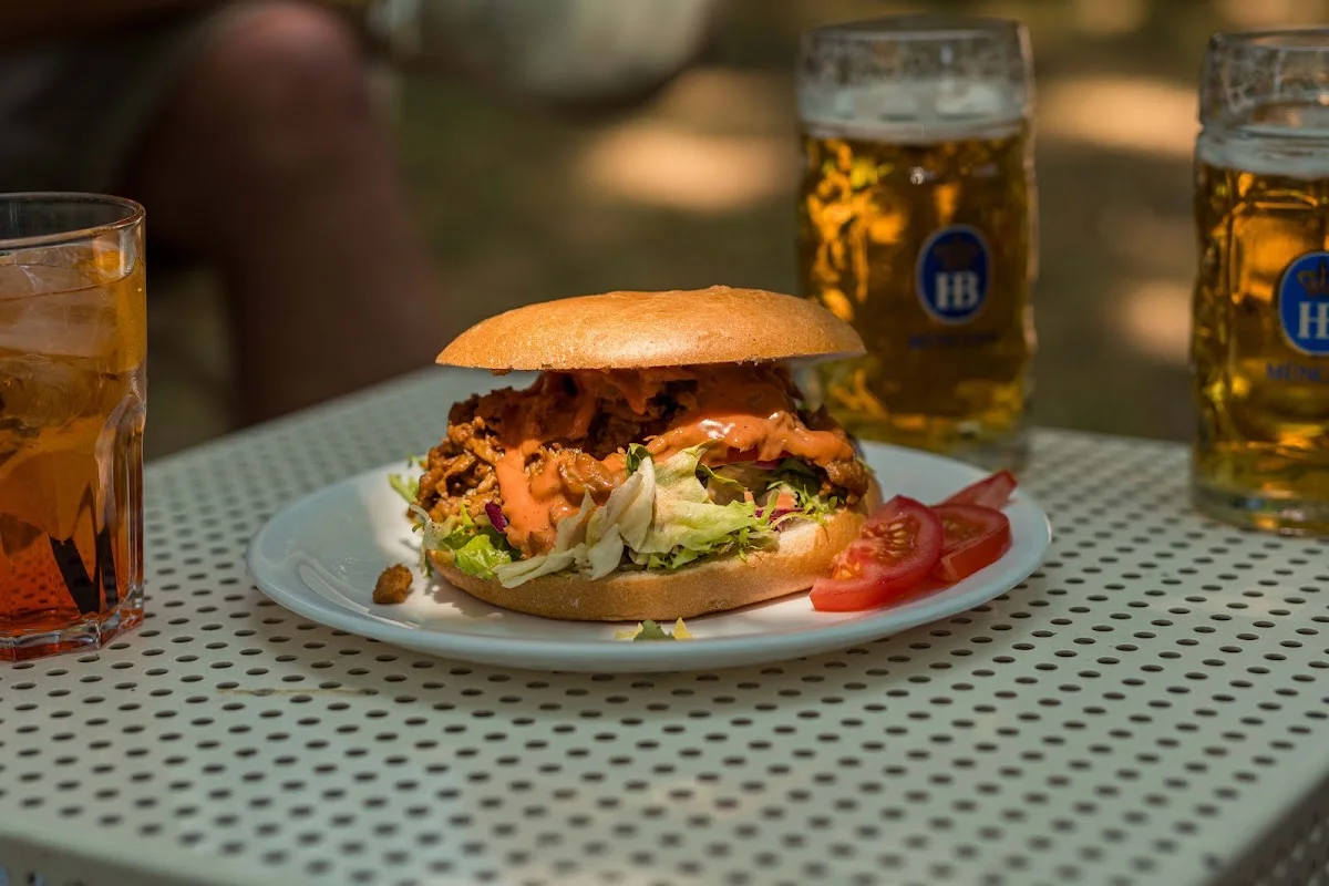 Taxisgarten – Essen und Trinken in München, Bayern