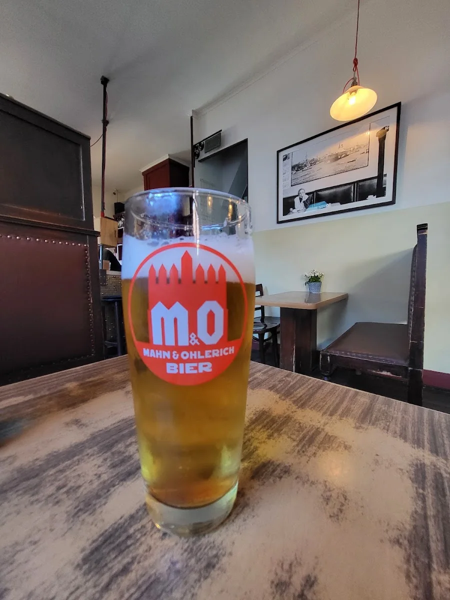 Oberhafen-Kantine – Bier in Hamburg
