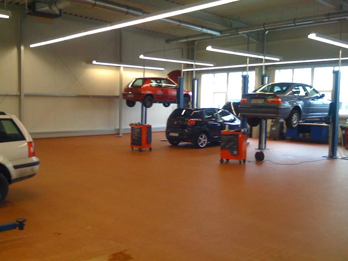 Autoland R. Bertelt und P. Nawrath GmbH – Werkstatt in Münster, Nordrhein-Westfalen