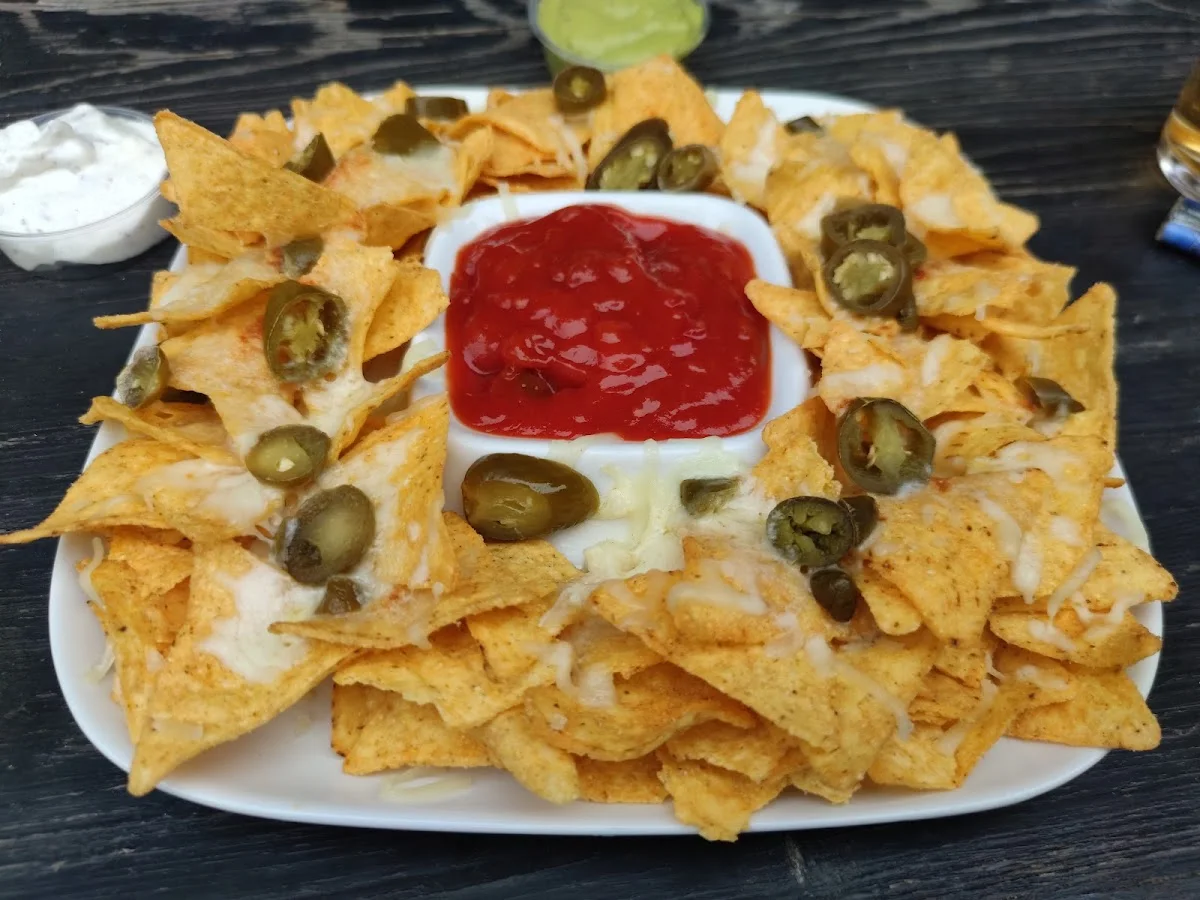 the CASTLE Pub Berlin – Nachos in Berlin
