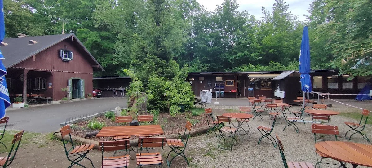 Waldheim Gräfelfing des Evangelischen Handwerker-Vereins München – Atmosphäre in Gräfelfing, Bayern