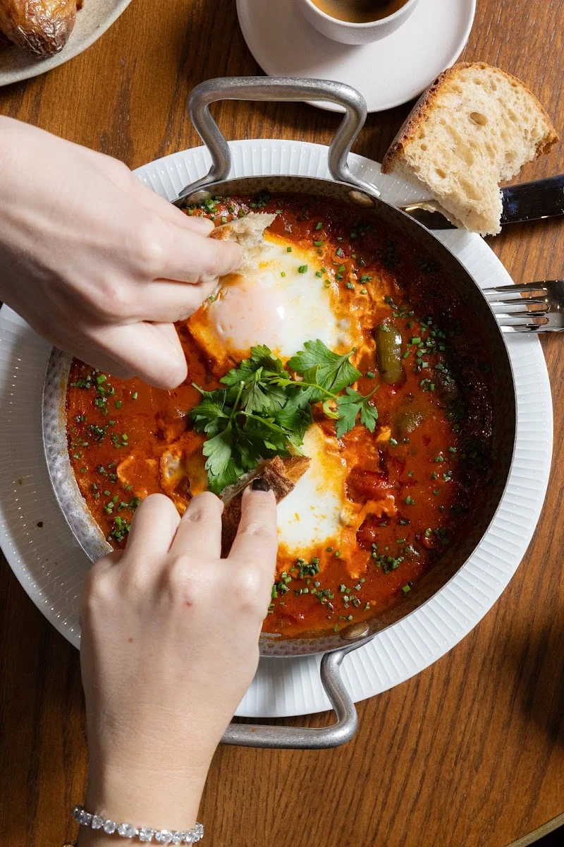 BENEDICT – Shakshuka in Berlin