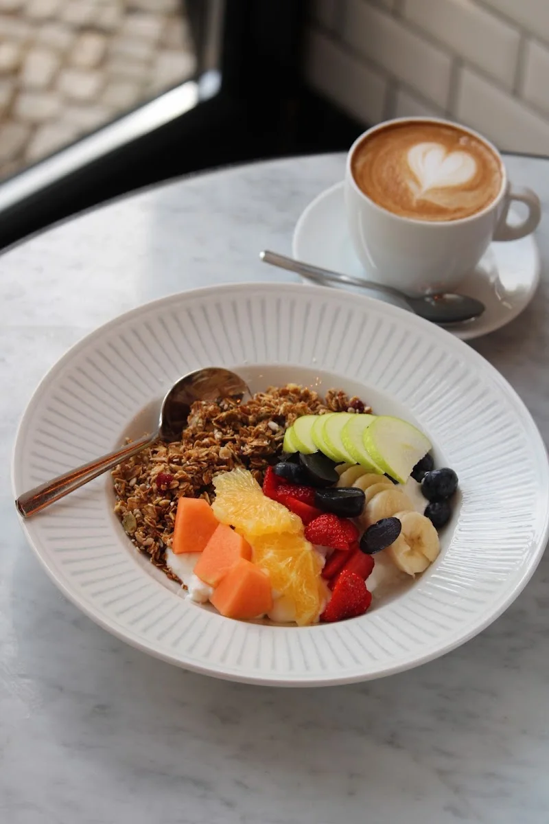 BENEDICT – Knuspermüsli in Berlin