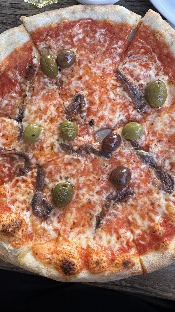 Pizzeria Adriano – Pizzeria in Willich, Nordrhein-Westfalen