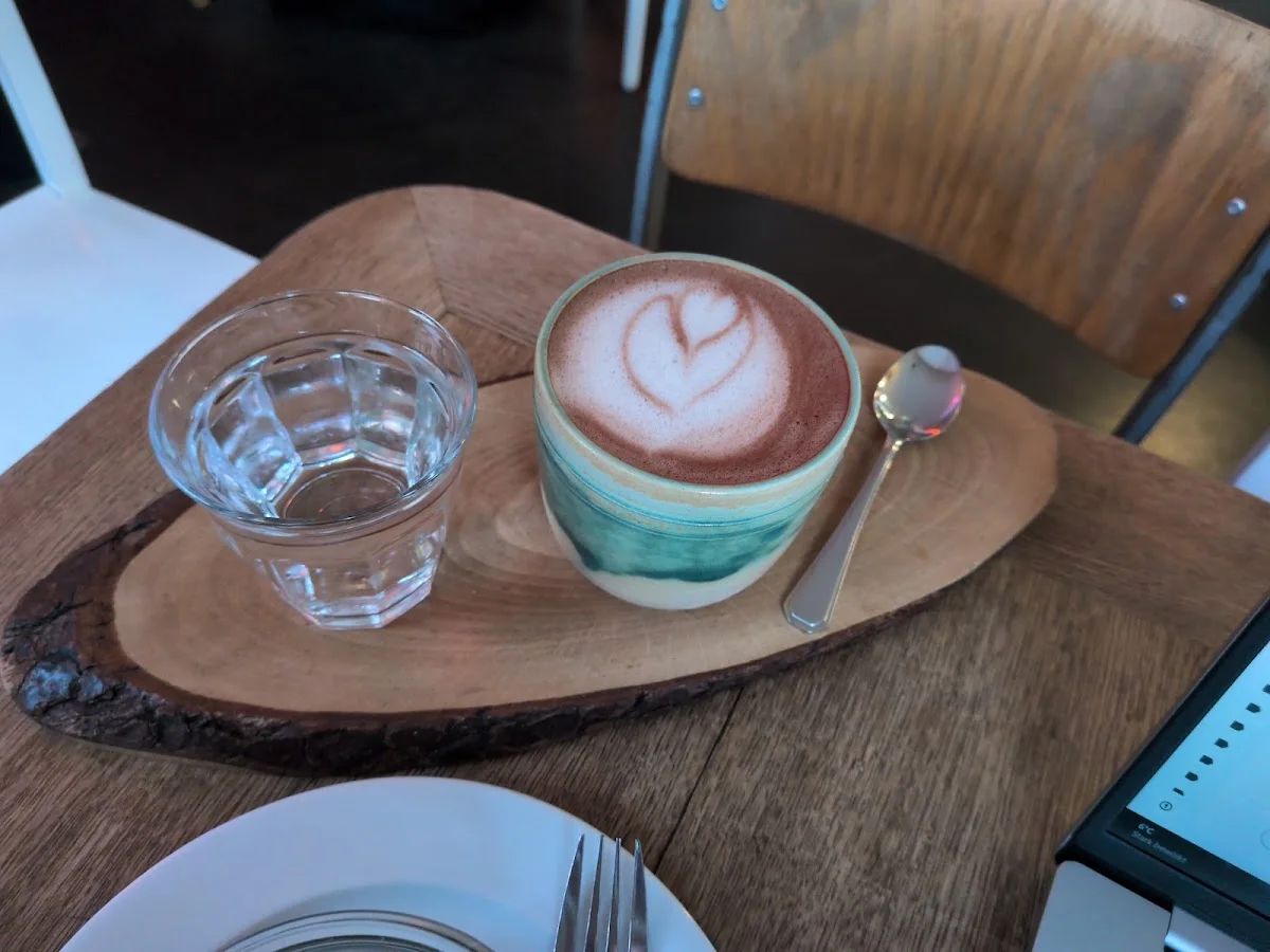 Raupe Immersatt – Kaffee in Stuttgart, Baden-Württemberg