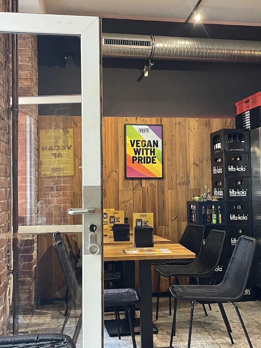 VEG'D - Vegan Burgers - F-hain – Atmosphäre in Berlin