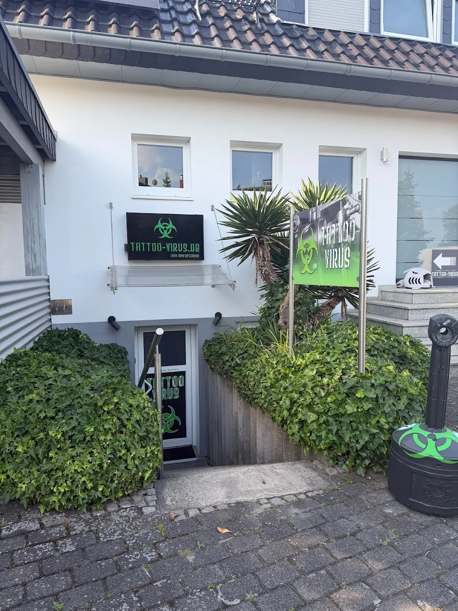 Tattoo Virus, Melanie Zareba – Vom Inhaber in Ratingen, Nordrhein-Westfalen