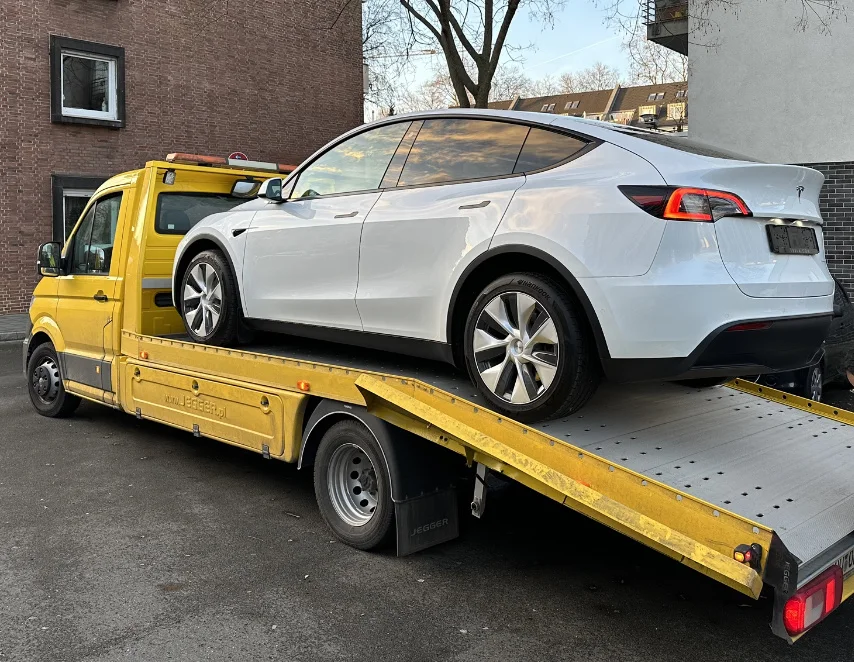 Autoankauf Live | AL Automotive GmbH – Lastkraftwagen in Duisburg, Nordrhein-Westfalen