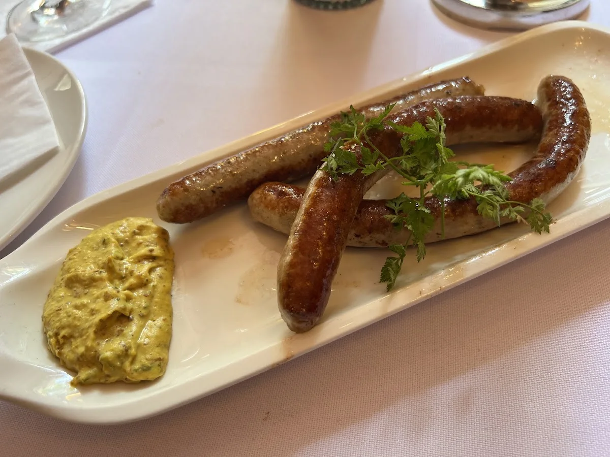 Schlosswirtschaft Schwaige Nymphenburg GmbH – Bratwurst in München, Bayern