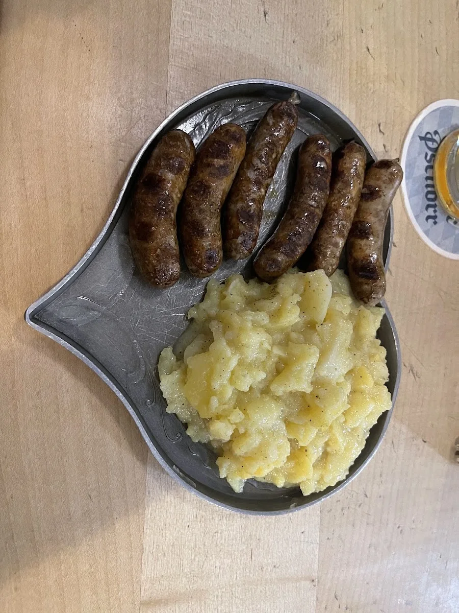 Bratwurstherzl – Bratwurst in München, Bayern