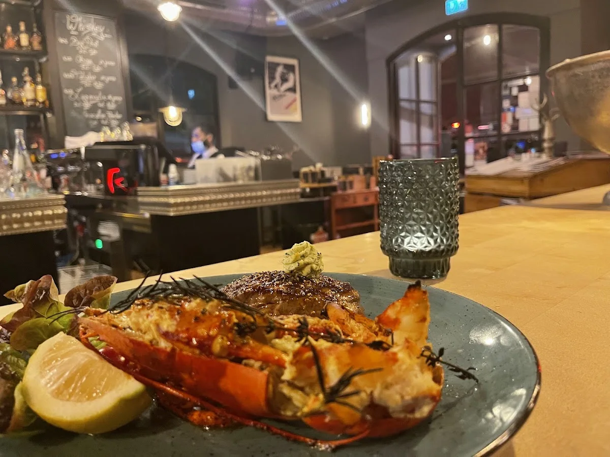 Beef Club American Steakhouse – Essen und Trinken in Köln, Nordrhein-Westfalen