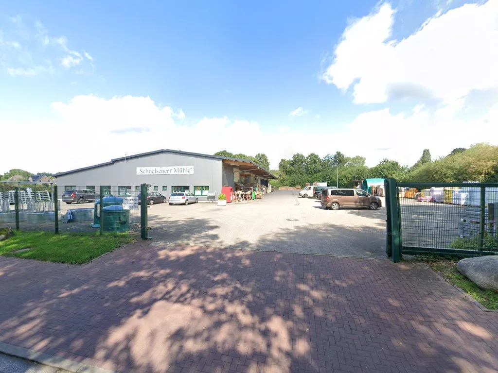 Schnelsener Mühle Futtermarkt & Gartenmarkt GmbH – Street View & 360°-Fotos in Hasloh, Schleswig-Holstein