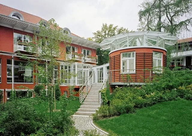 WolfartKlinik – Vom Inhaber in Gräfelfing, Bayern