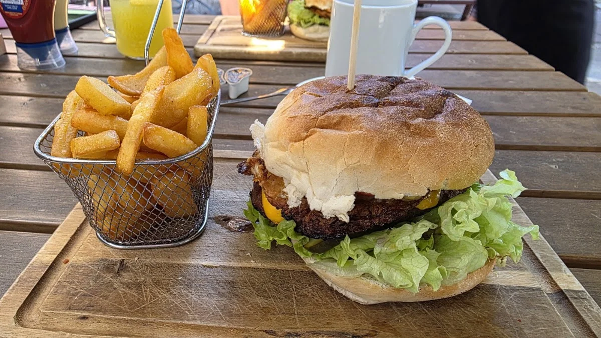 Restaurant Caspari – Essen und Trinken in Hamburg