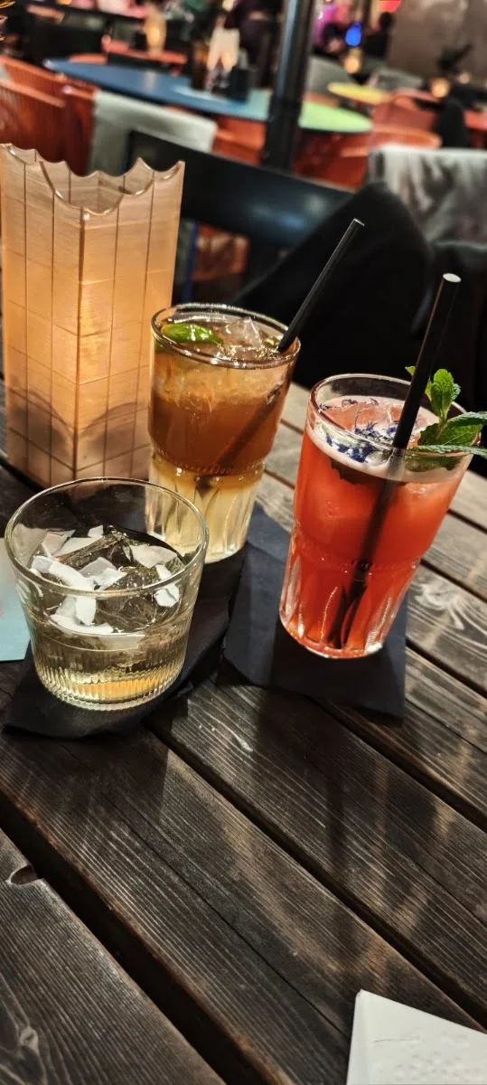 Bar Helium Frankfurt am Main – Saft in Frankfurt am Main, Hessen