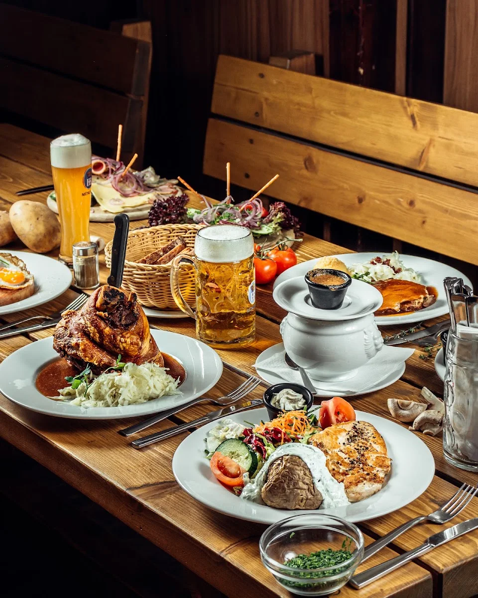 Hofbräu Wirtshaus Berlin – Essen und Trinken in Berlin