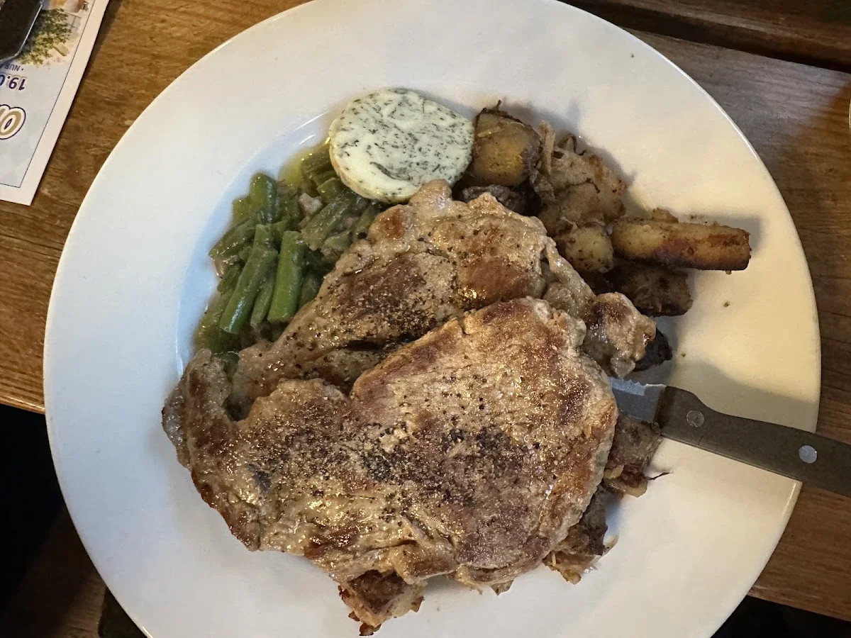 Hofbräu Wirtshaus Berlin – Kalbfleisch in Berlin