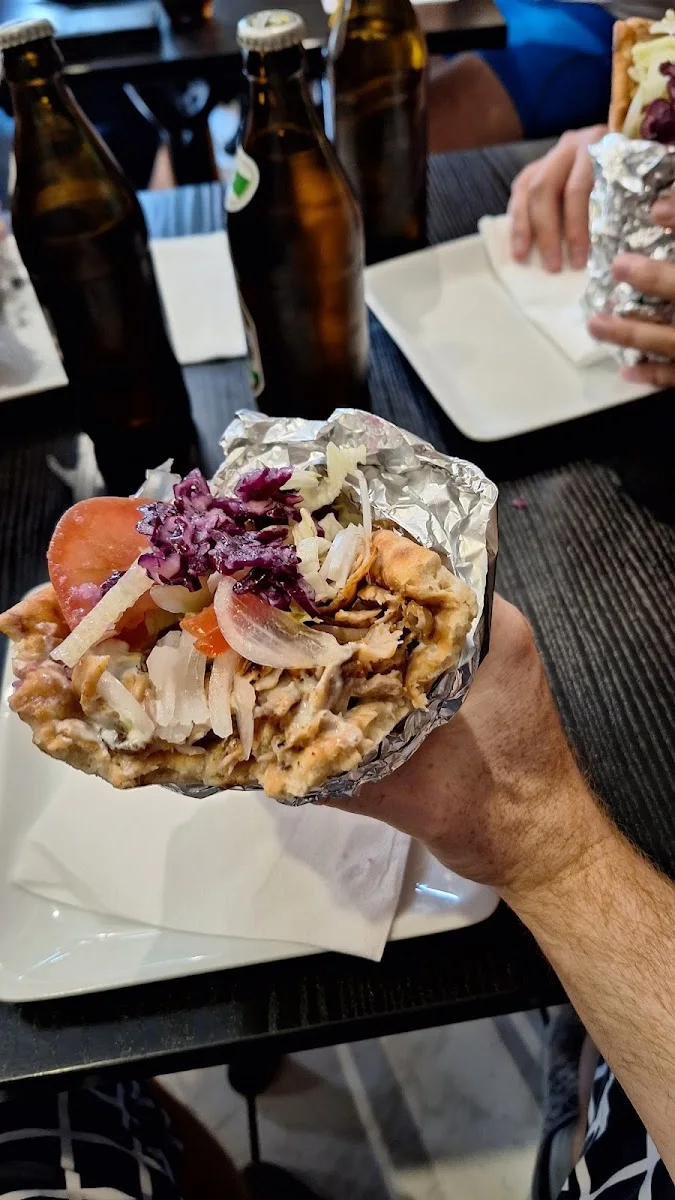 Arti Imbiss & Lieferservice – Comfort Food in Regensburg, Bayern