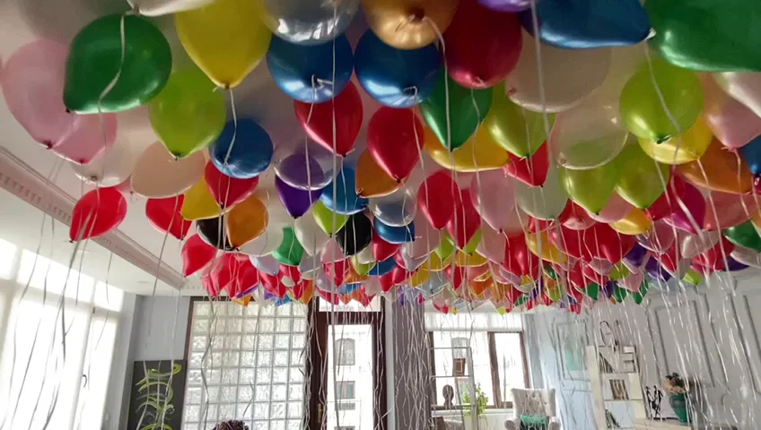ESİN BALON – Balon · Merdivenköy, İstanbul
