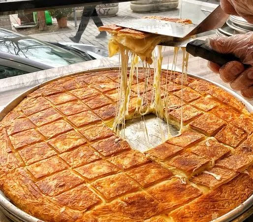 Levent Börek Isparta – Yeme-içme · Kutlubey, Isparta