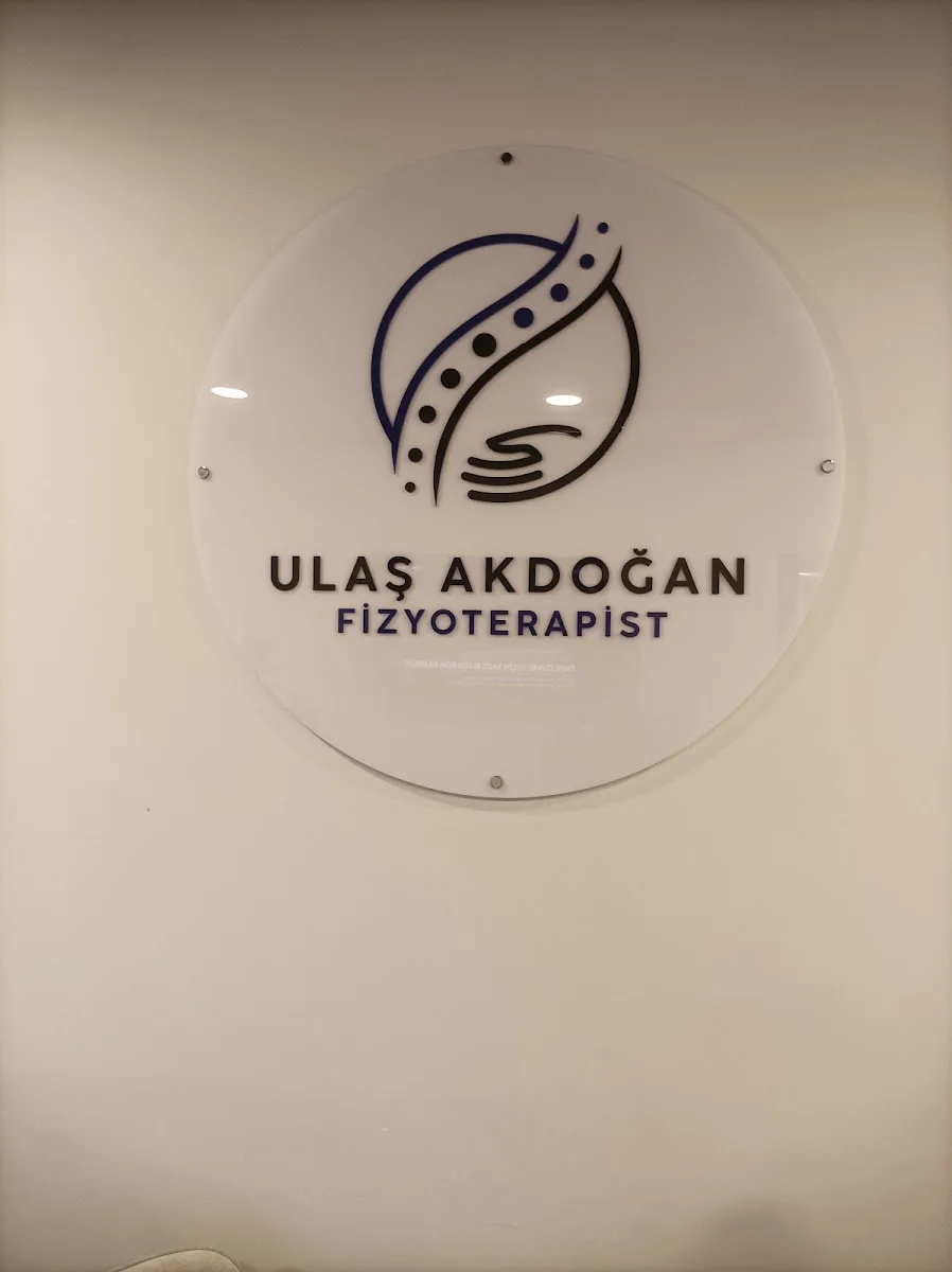 Fizyoterapist Deniz Ulaş Akdoğan – Ziyaretçi fotoğrafı: Kaya Dağlı · Yenişehir, Kocaeli