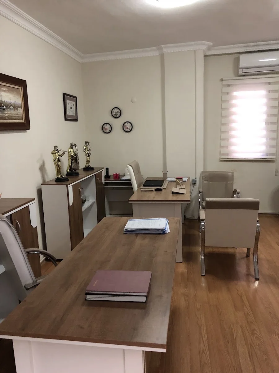 Avukat Ayşe Çelik Hukuk ve Arabuluculuk Bürosu – İç · Gebze, Kocaeli