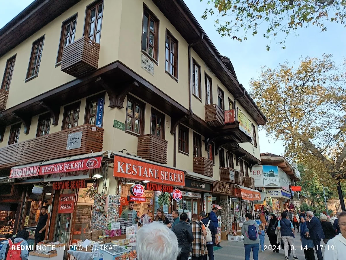 İhvan Hac ve Umre Malzemeleri Mağazası – Profil fotoğrafı · Maksem, Bursa